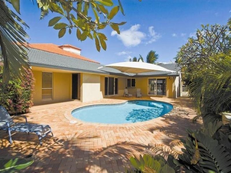 20 Buccaneer Court, Paradise Waters QLD 4217