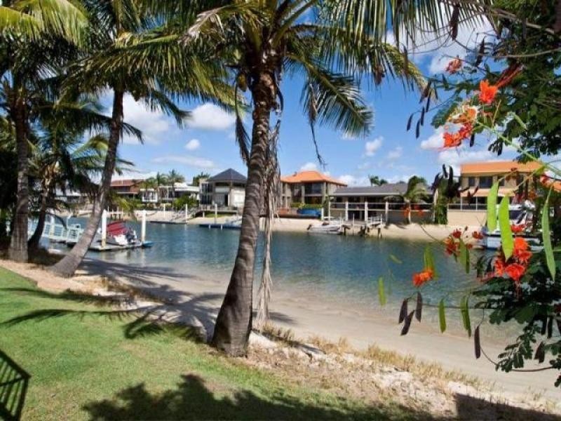 20 Buccaneer Court, Paradise Waters QLD 4217