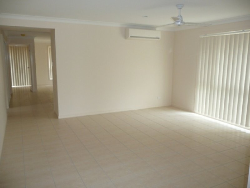 15 Wandera Court, Redbank Plains QLD 4301