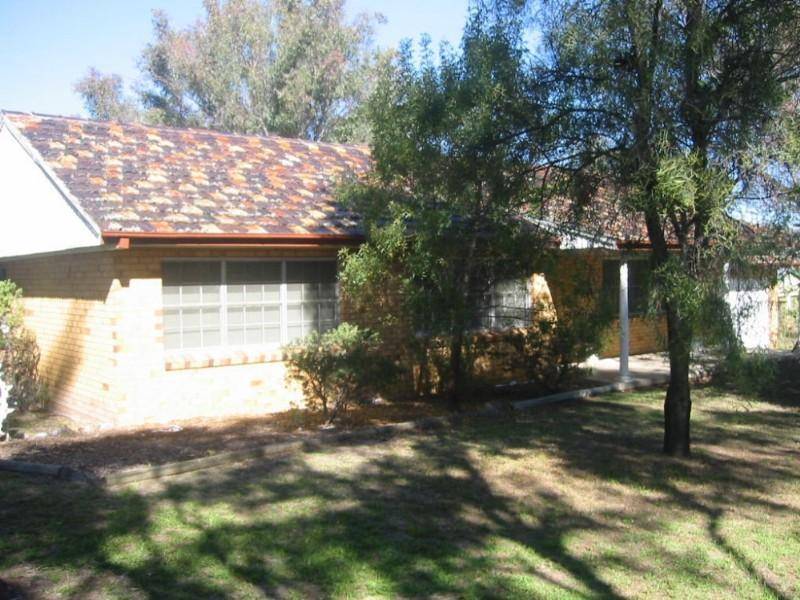 1264 New England Highway, Kootingal NSW 2352