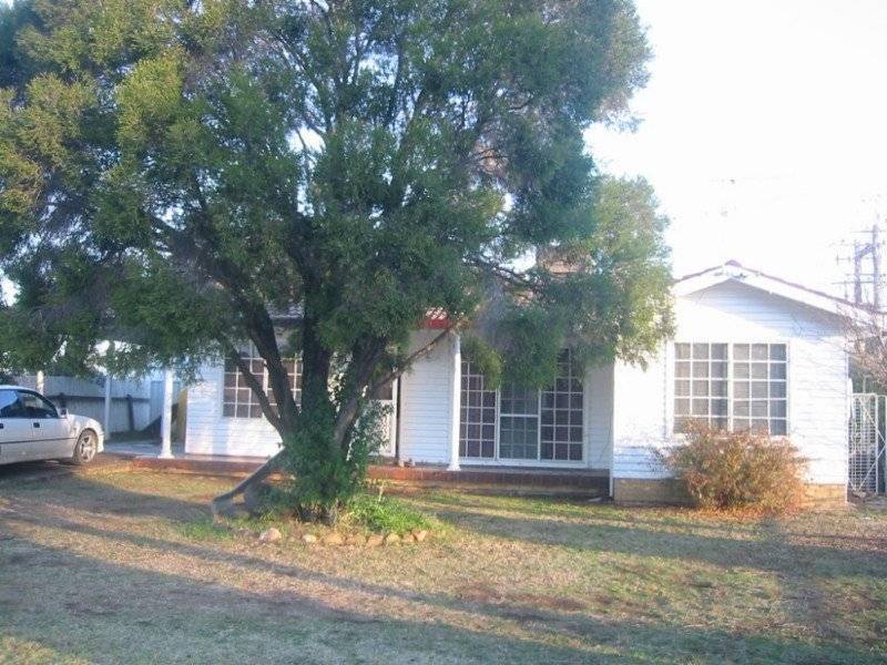 31 Stoddart Street, Manilla NSW 2346