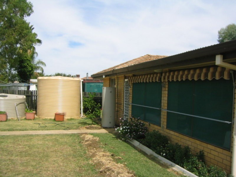 26 Merindah Avenue, Manilla NSW 2346