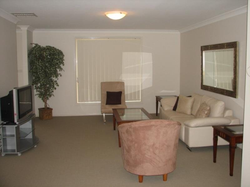 11 Karenvar Ave, Tamworth NSW 2340
