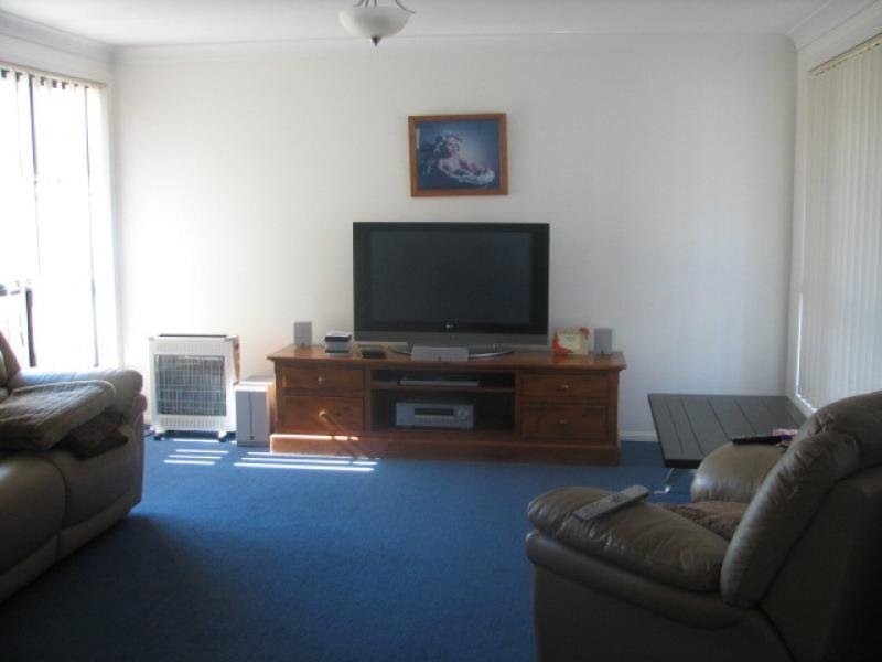 70 Mitchell Street, Tamworth NSW 2340