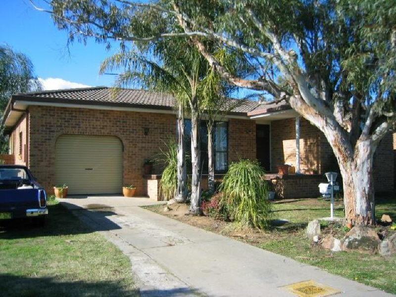 25 Fisher Road, Tamworth NSW 2340