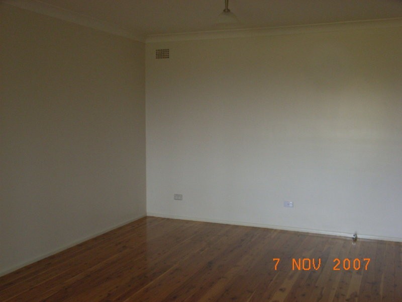 4 Dorothy Avenue, Kootingal NSW 2352