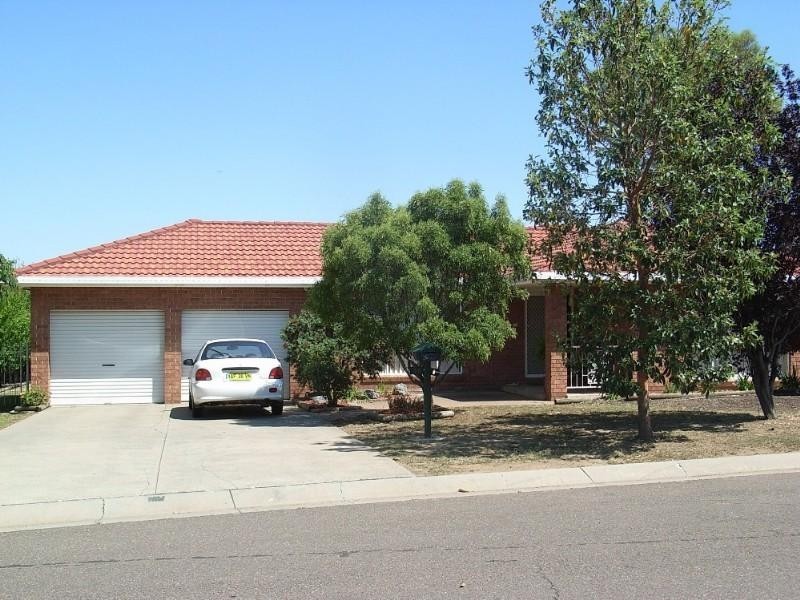36 Dibar Drive, Tamworth NSW 2340