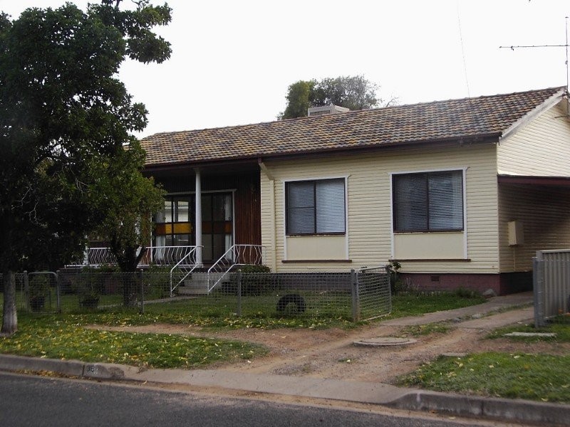 38 Edward Street, Tamworth NSW 2340