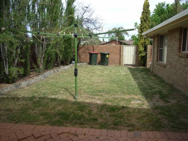 1 Narine Close, Tamworth NSW 2340