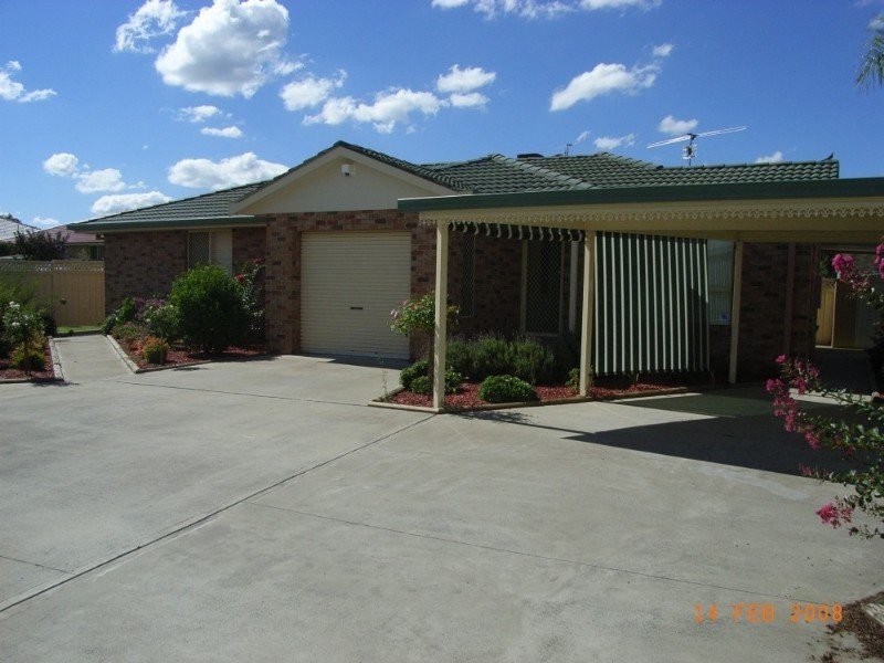 18A The Retreat, Tamworth NSW 2340