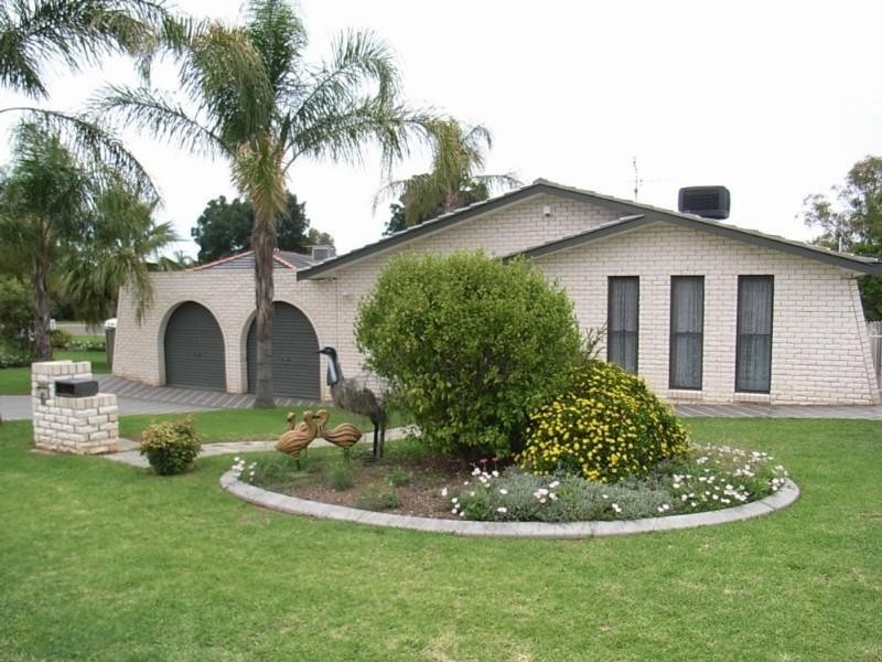 6 Wallamoul Street, Tamworth NSW 2340