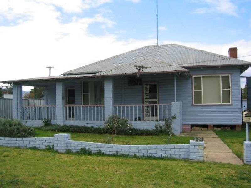 29 Denman Avenue, Kootingal NSW 2352