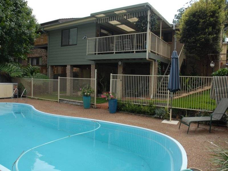27 Casino Street, Terrigal NSW 2260