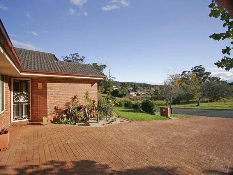 32 Stratford Park Drive, Terrigal NSW 2260