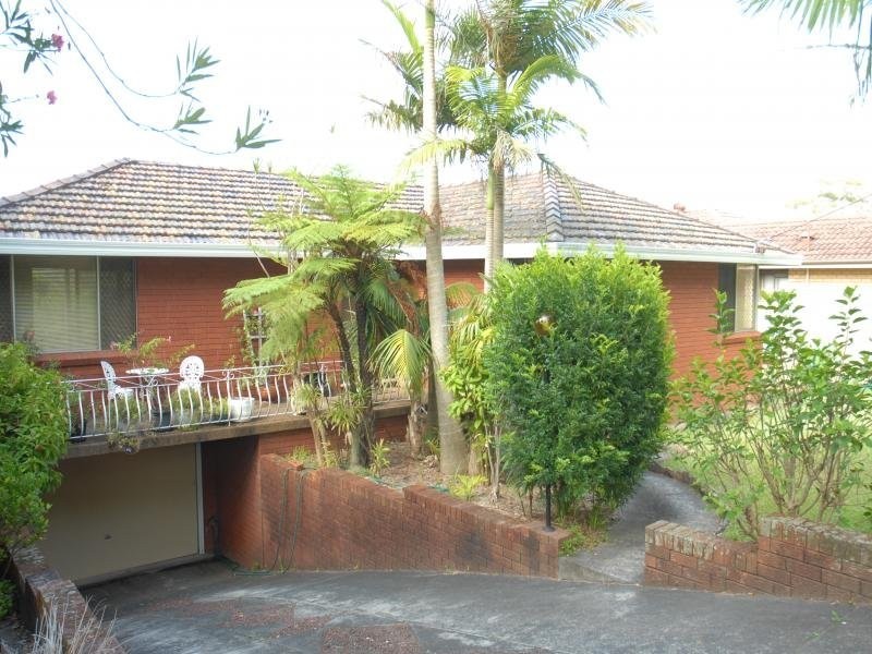 110 Old Gosford Road, Wamberal NSW 2260