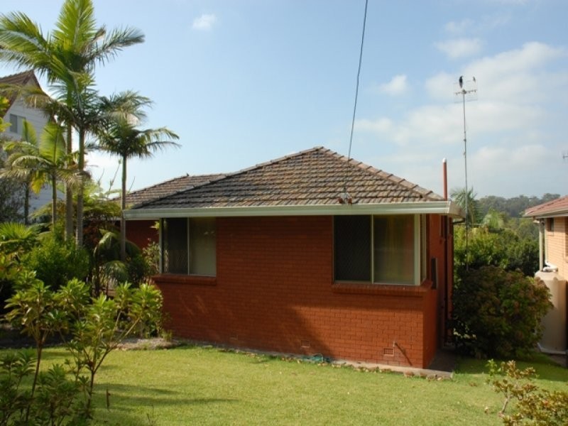 110 Old Gosford Road, Wamberal NSW 2260