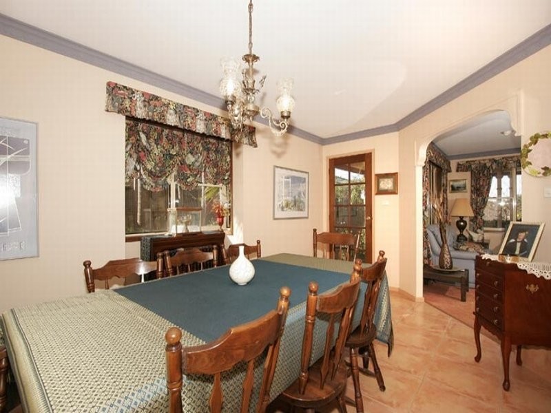 1 Hampton Close, Terrigal NSW 2260