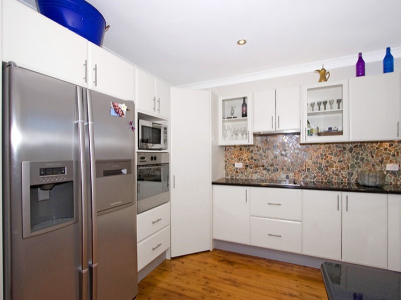 9 Somerset Close, Wamberal NSW 2260