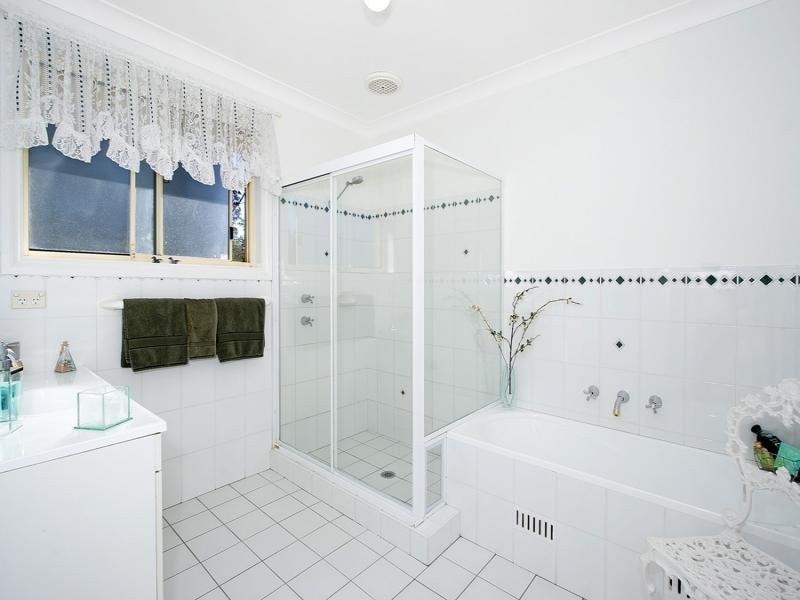 28 Charlotte Close, Terrigal NSW 2260