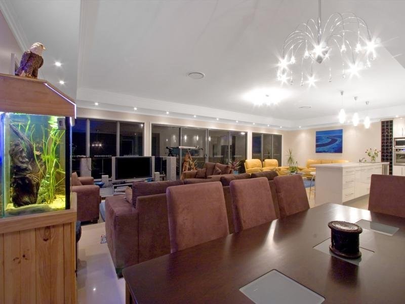 11 Endeavour Drive, Avoca Beach NSW 2251