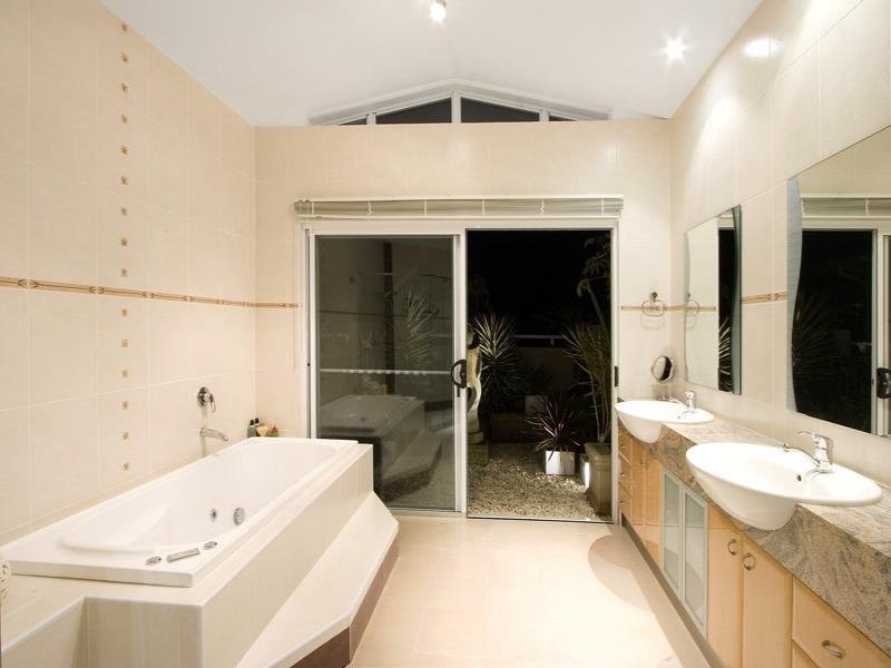 424 The Entrance Road, Erina Heights NSW 2260