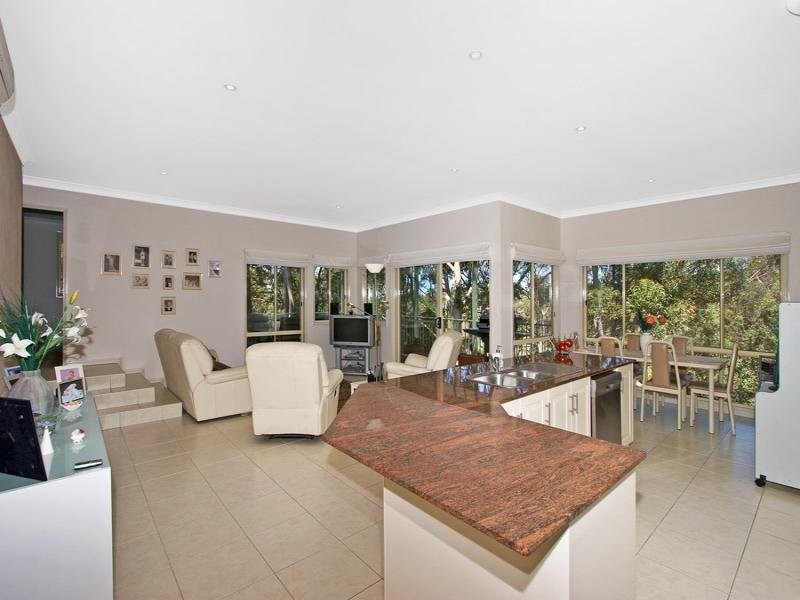 54 Hillcrest Street, Terrigal NSW 2260
