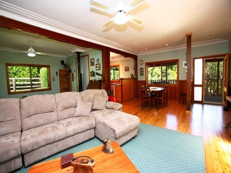 17 Coachwood Road, Matcham NSW 2250