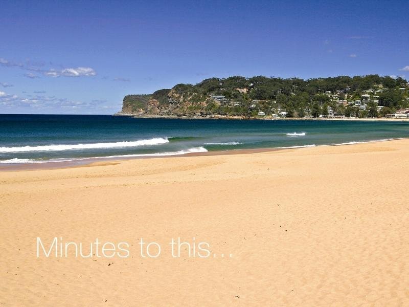 6 Table Top Road, North Avoca NSW 2260