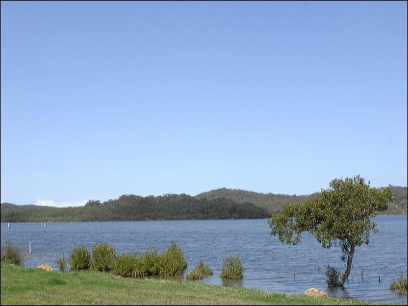 18 Figtree Bay Drive, Kincumber NSW 2251