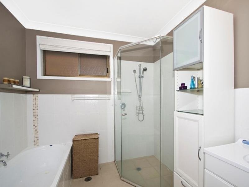 44 Toorak Avenue, Erina NSW 2250