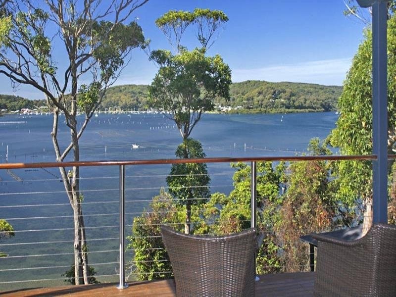 8 Fishermans Parade, Daleys Point NSW 2257