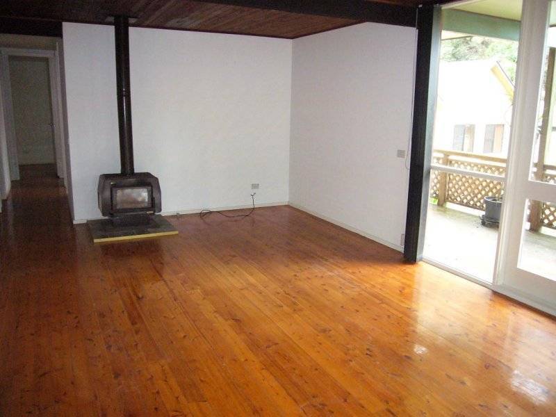 103 Lakeshore Drive, North Avoca NSW 2260