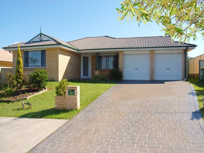 147 Roper Road, Blue Haven NSW 2262