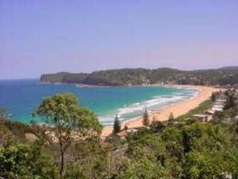 Flat, 42 Bellevue Crescent, North Avoca NSW 2260