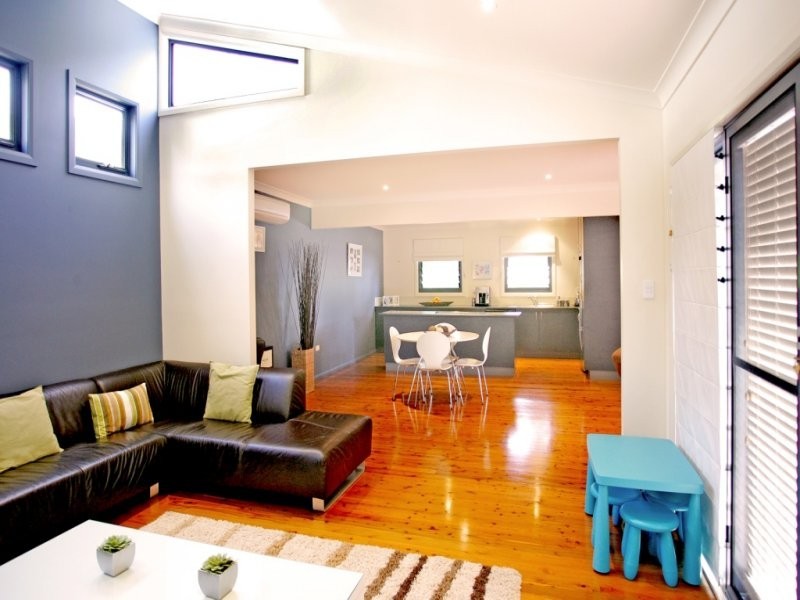 14 Shakespeare Avenue, Bateau Bay NSW 2261