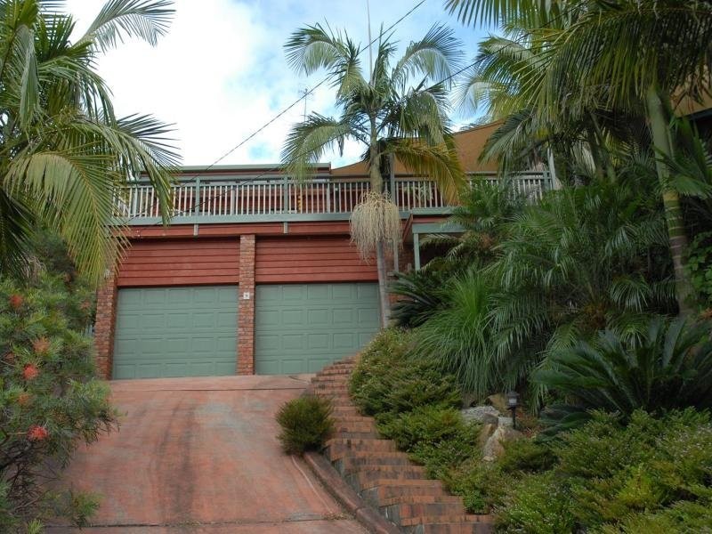 9 Birdland Close, Copacabana NSW 2251