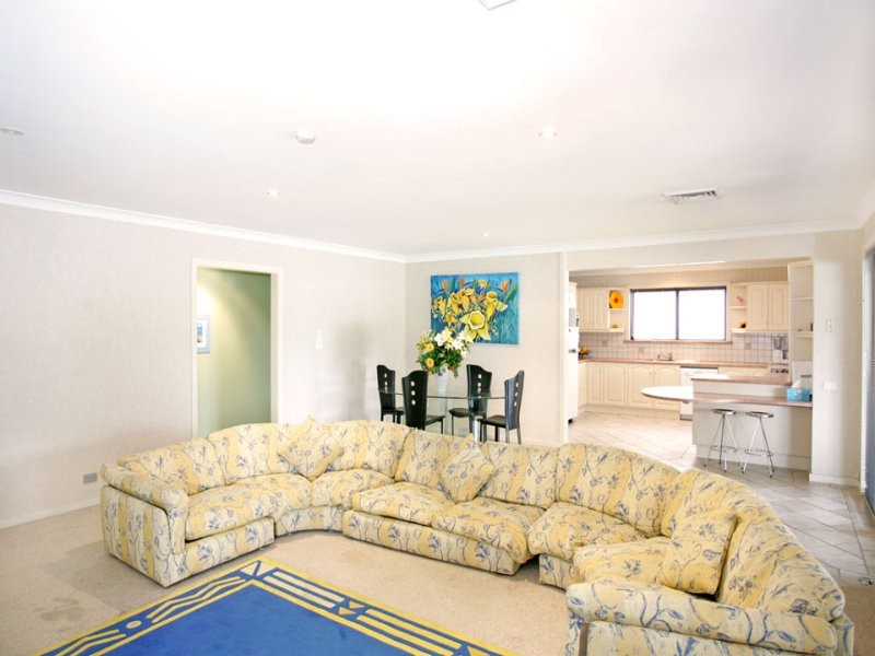 34 Ocean View Drive, Wamberal NSW 2260