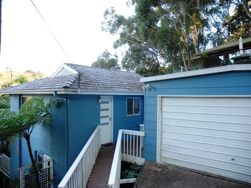 28B Clements Drive, Avoca Beach NSW 2251