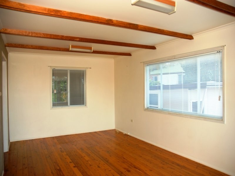 320 The Round Drive, Avoca Beach NSW 2251