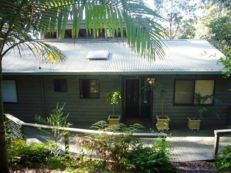 129 Hillside Road, Avoca Beach NSW 2251