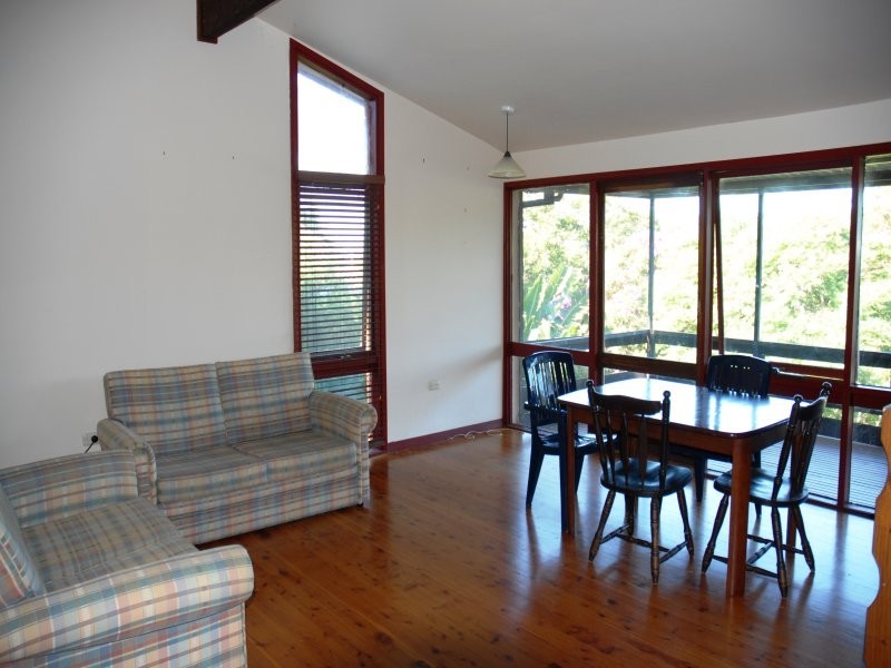 25 Laird Drive, Avoca Beach NSW 2251