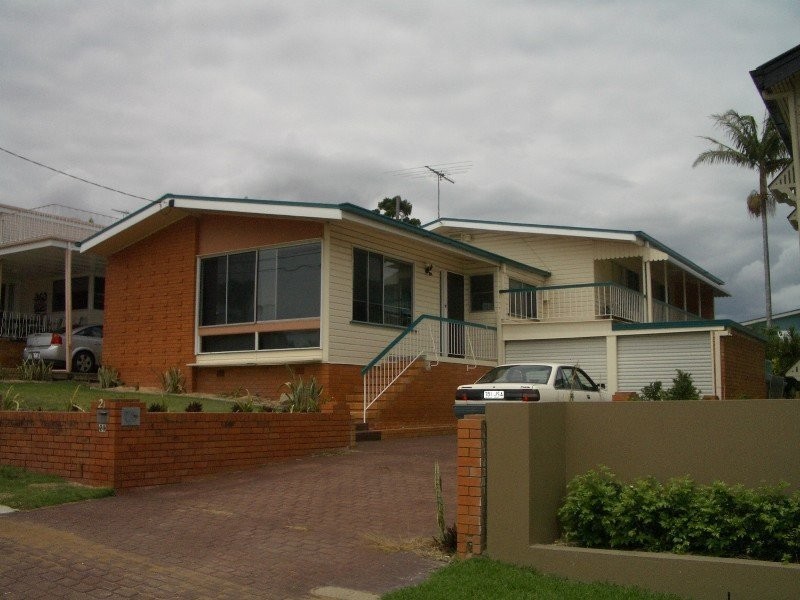 21 Arnold St, Manly QLD 4179