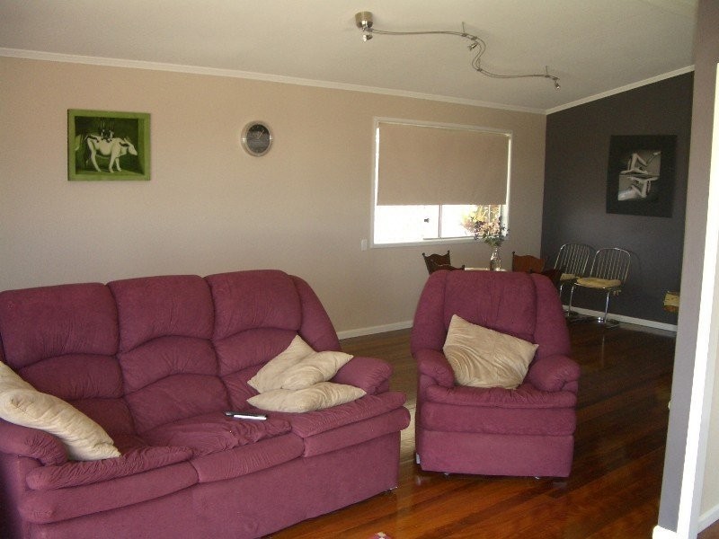 21 Arnold St, Manly QLD 4179