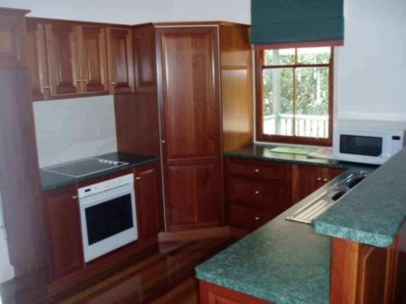 328 Nudgee Road, Hendra QLD 4011