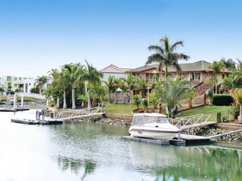 27 Downwind Ct, Birkdale QLD 4159