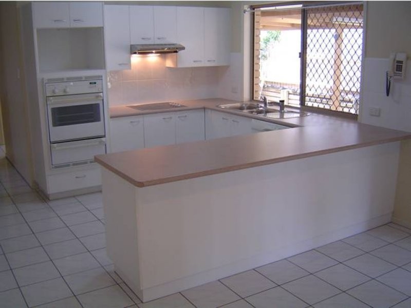 2 Sunnyvale Place, Belmont QLD 4153