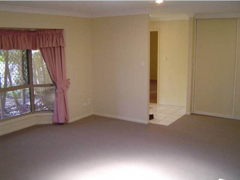 2 Sunnyvale Place, Belmont QLD 4153