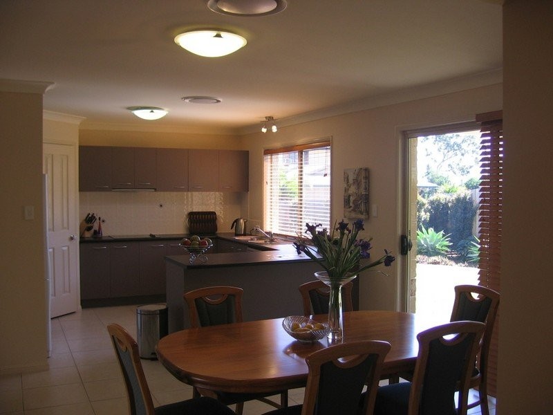 2 Gabrielle Place, Manly West QLD 4179