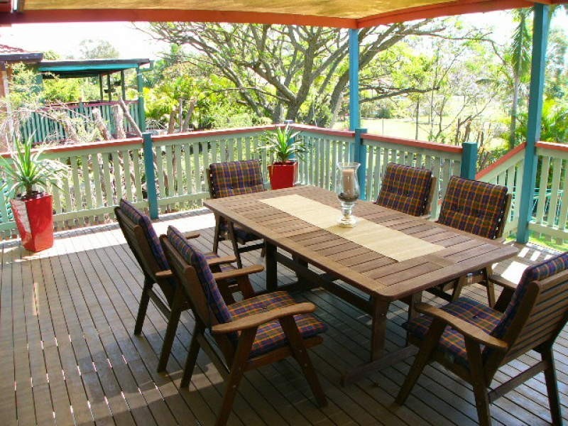 10 Greenslade Street, Tingalpa QLD 4173