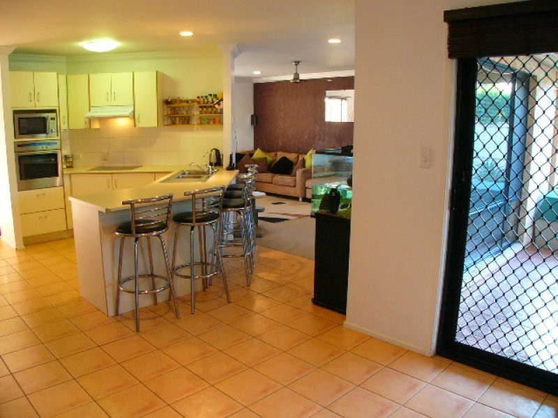 2 Michael Place, Tingalpa QLD 4173
